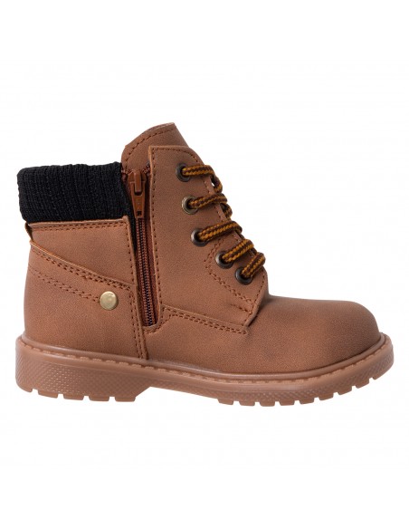 Botas para niño pequeño