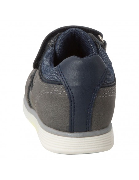 Zapatos casuales para niño pequeño