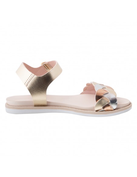 Sandalias tejidas para niña pequeña
