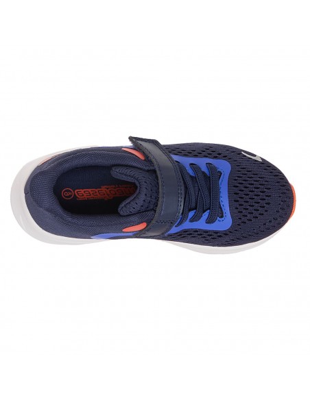 Zapatos deportivos Versa para niño pequeño
